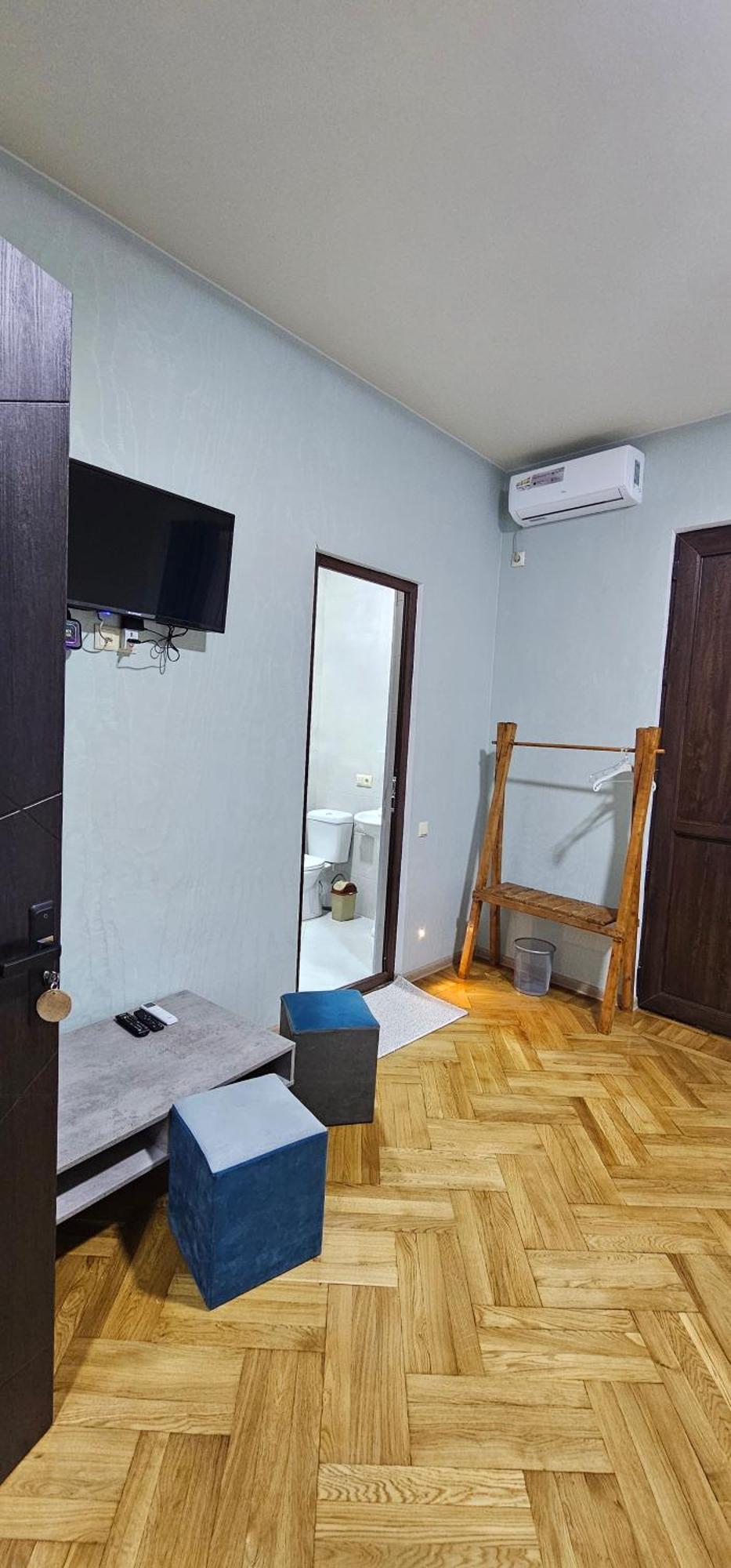 Memory Basket Hotel Kutaisi Exterior photo