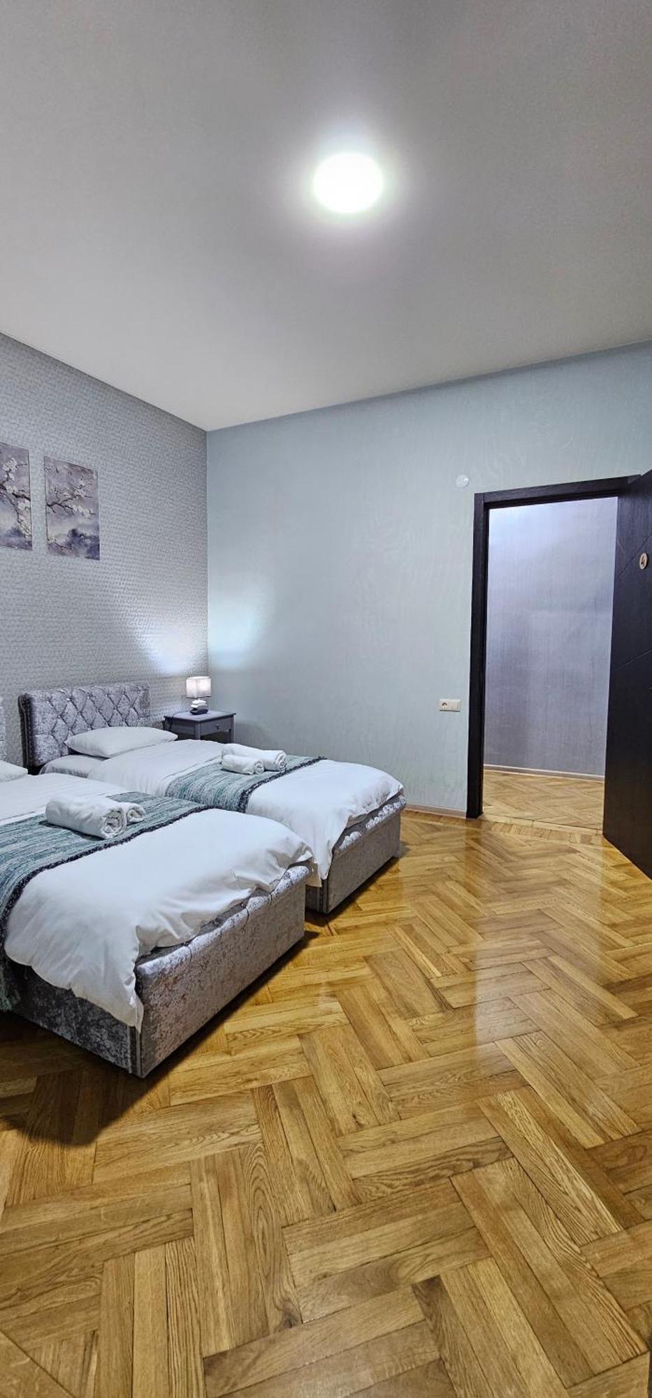 Memory Basket Hotel Kutaisi Exterior photo