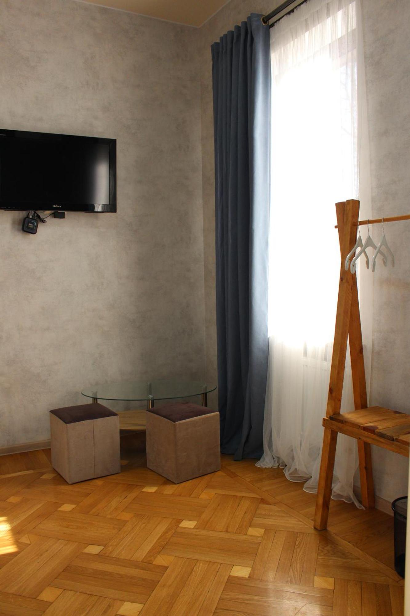 Memory Basket Hotel Kutaisi Exterior photo