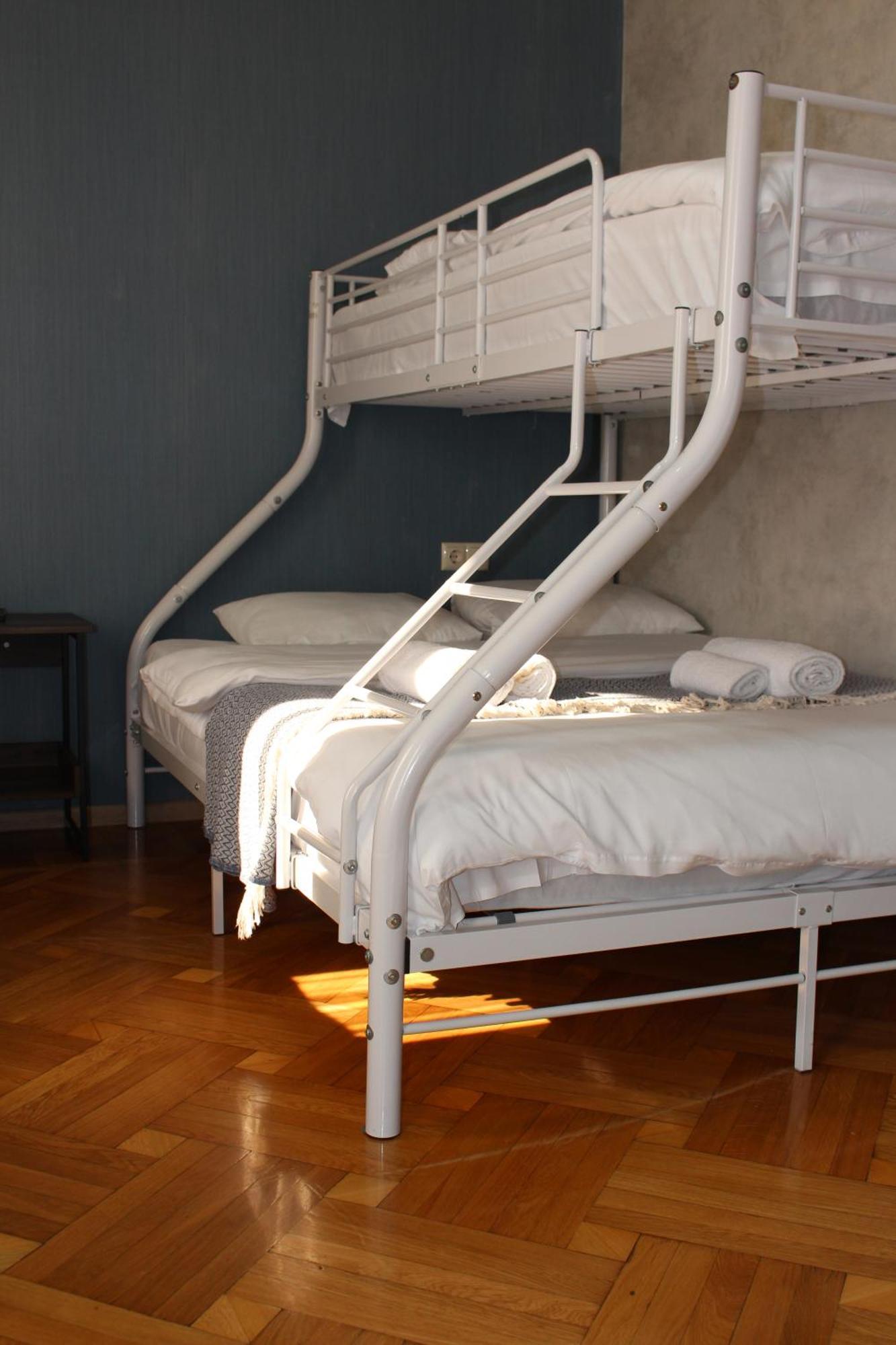 Memory Basket Hotel Kutaisi Exterior photo